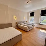 דירה Weisse Villa, Historische Villa, Bremen Zentral, Hbf, Messe, Oevb Arena, Kostenloser Parkplatz ברמן