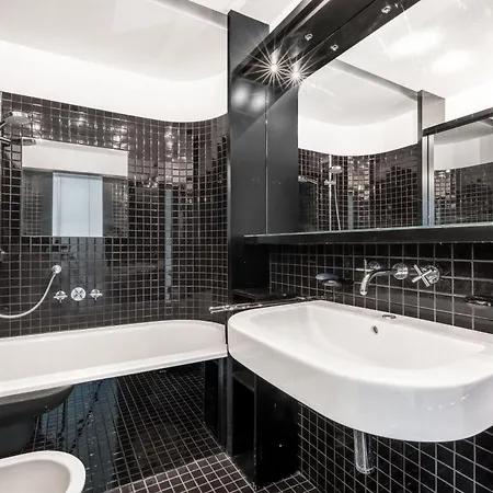Weisse Villa, Historische Villa, Zentral, Hbf, Messe, Oevb Arena, Altstadt * Бремен