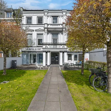 Weisse Villa, Historische Villa, Zentral, Hbf, Messe, Oevb Arena, Altstadt Апартаменты *