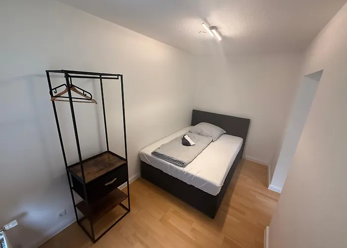 Weisse -moderne Und Stilvolle - Nahe Hbf & City, Messe, Oevb Apartment *